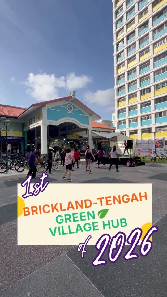 Small Refills, Big Smiles 💚
Thank you to everyone who tried our refilling at Brickland-Tengah Green Village Hub! So glad to see new faces interested in reuse and refill 💧

Special thanks to Adviser Jeffrey Siow @siow.jeffrey and Brickland-Tengah Grassroot Organisation @ilovebrickland for coming by and showing support!

#Sustainableliving #Refillnotlandfill #Choosereuse #GreenHabits