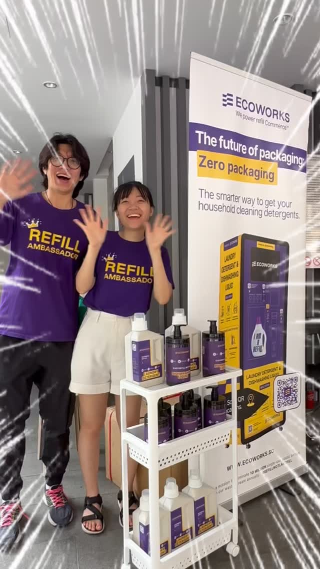 This is what “convenient sustainability” looks like 👀
At Waterfront Isle’s Water Carnival, residents didn’t just learn about our refill station — they used it, right there on the spot, and walked away with their own reusable bottle for the next refill.
No more lugging heavy detergent bottles from the supermarkets. No more single-use plastic in the bin. Just refill, reuse, repeat ♻️
Want this at your home? Like and comment below and get your neighbours to do the same — we’re actively looking for our next stop 📍
#refillnotlandfill #refill #SustainableLiving #ZeroWaste #september